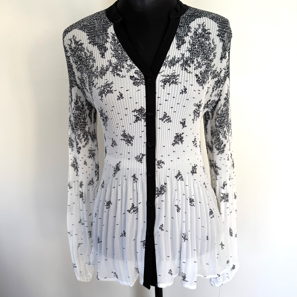 NY Collection Long Sleeve Button Front Top